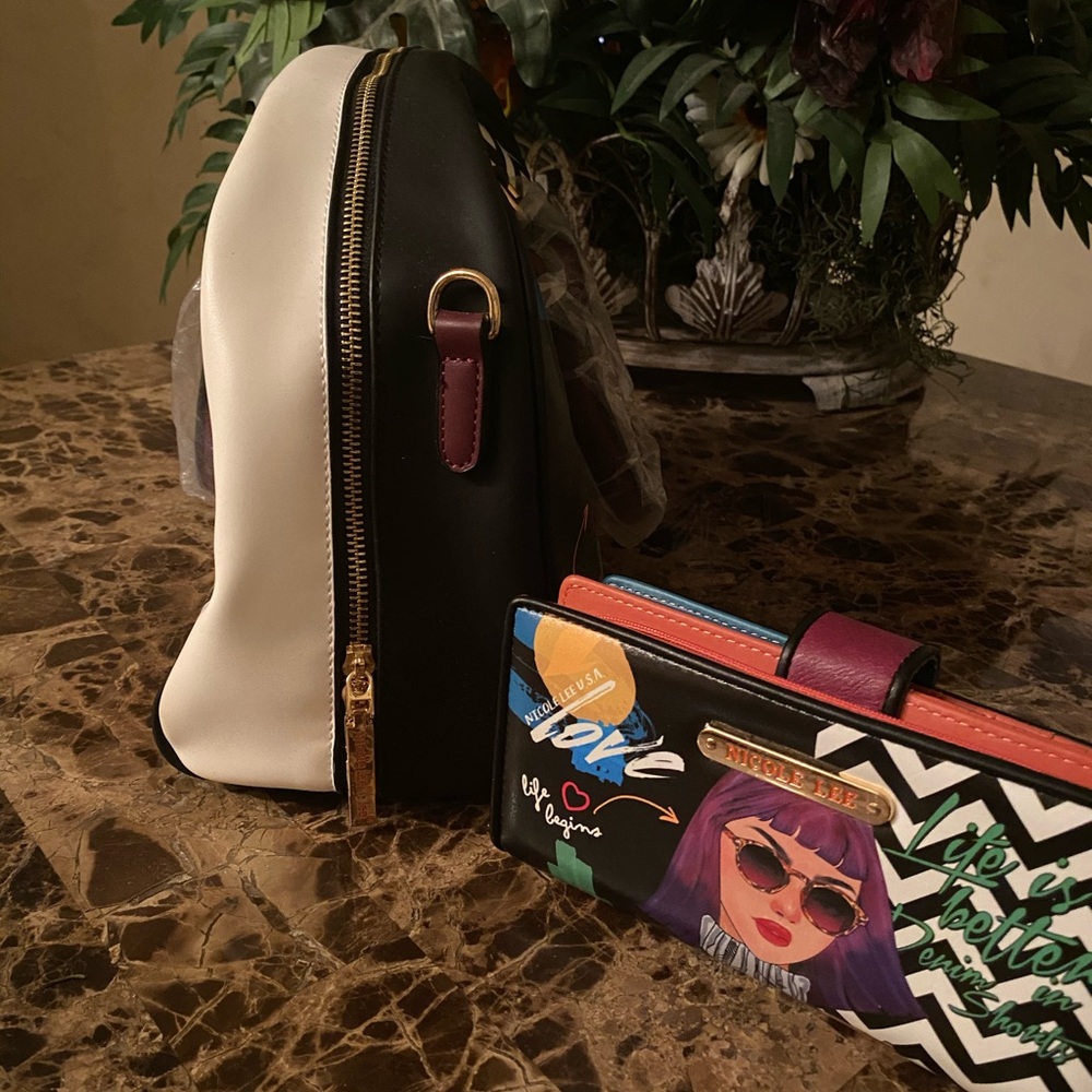 Beautiful bag with matching wallet - Picture 3 of 5